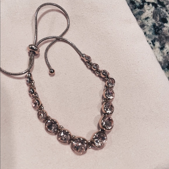 Beautiful Givenchy bracelet - Picture 4 of 10